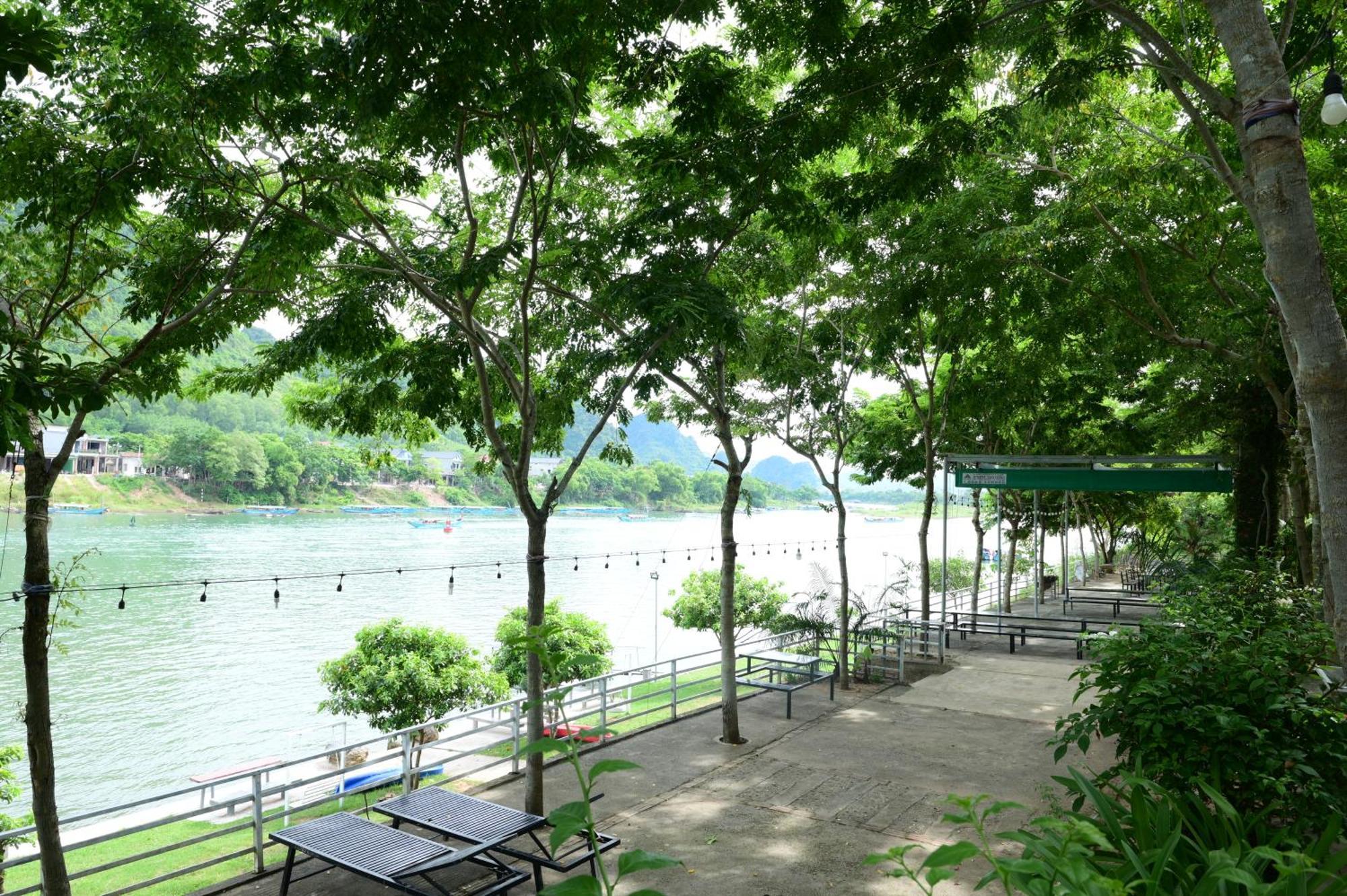 Restful River Bungalow Phong Nha Eksteriør billede
